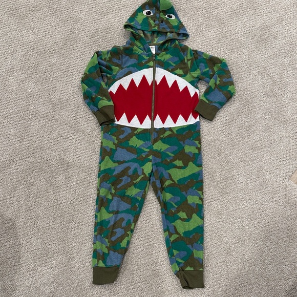 Tucker + Tate Green and Blue Camouflage Dinosaur Onesie Size YXS 4 - Picture 1 of 5